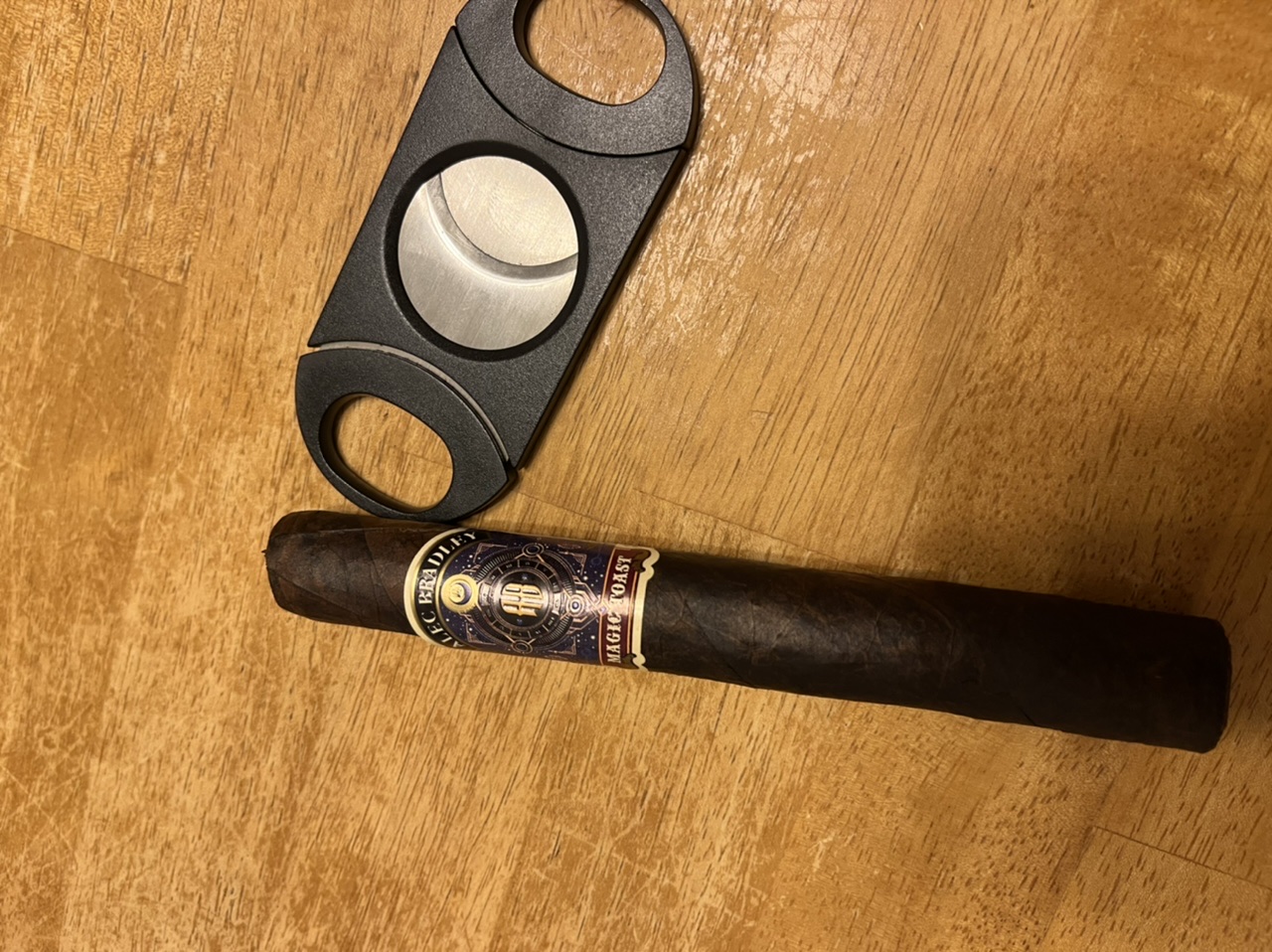 Now Smoking Alec Bradley Magic Toast Cigar Reviews Cigar World